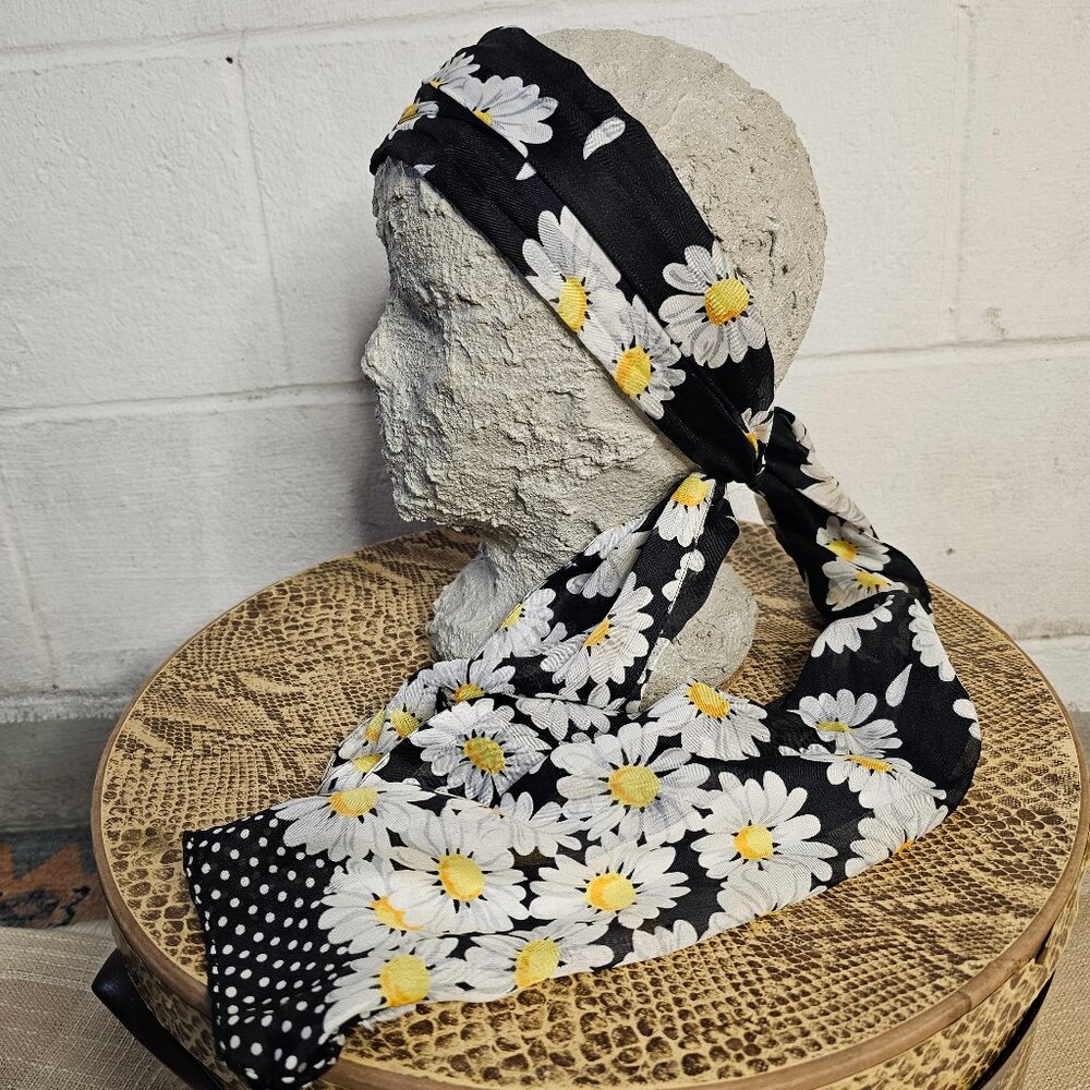 Vintage Boho Hippie Daisy and Polka Dot Print Scarf Hair/Purse Wrap Accessory
